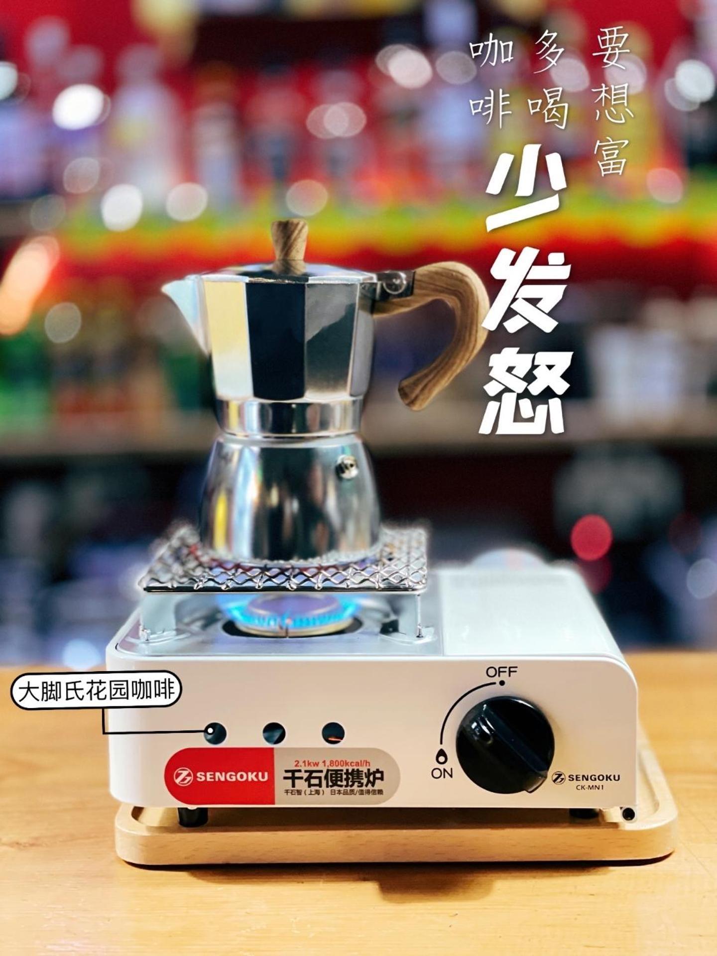 The Cloudland International Youth Hostel Close To The City Center,10 Min Walks To The Subway, Close To The Night Market, Old Street, Green Lake, English-Speaking Service, Free Activity Convenient Payment And Visa Cards Are Accepted Kunming Zewnętrze zdjęcie